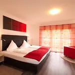 Jakob Hotel