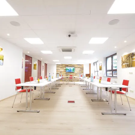 Jakob Hotel