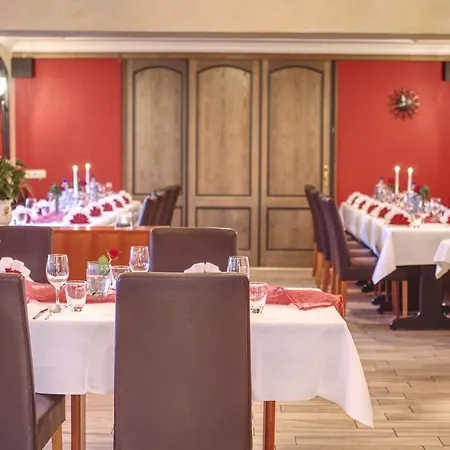 Jakob Hotel 3*